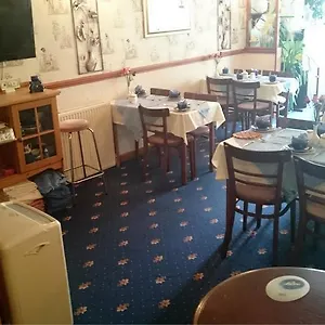 Guest house Willow Grove, Blackpool